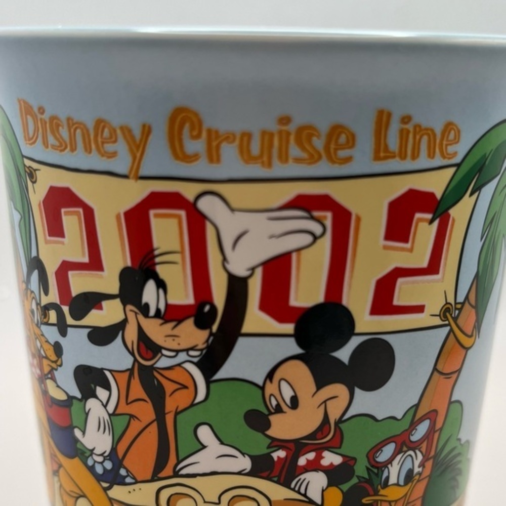 Disney Cruise Line Coffee Mug 2002 Pluto, Goofy, Mickey And Donald